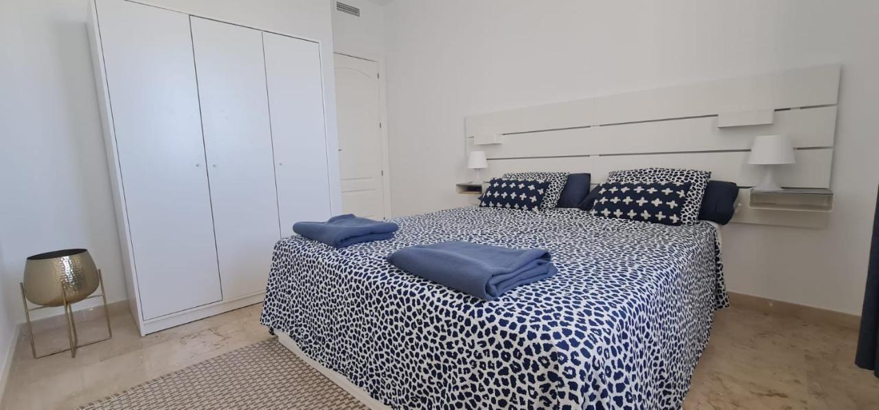 Small Oasis - Appartement 6 Personnes Manilva Eksteriør billede