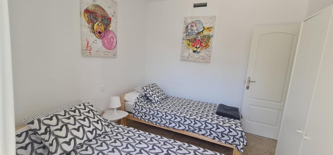 Small Oasis - Appartement 6 Personnes Manilva Eksteriør billede